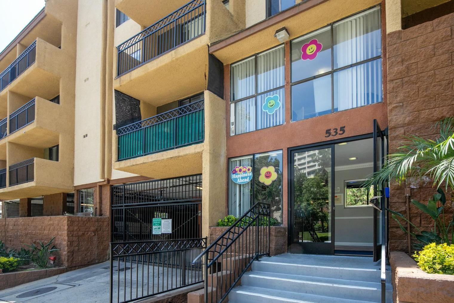 Westwood 1br W Gym Pool Nr Ucla Lax-265 Los Ángeles